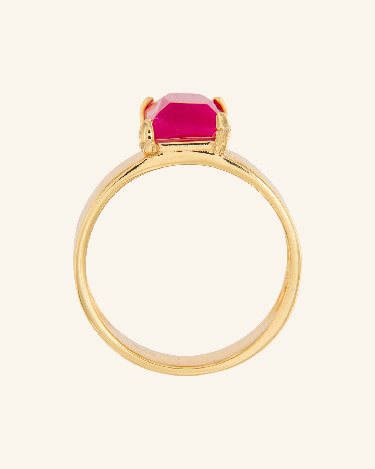 Raspberry agate Gabo ring