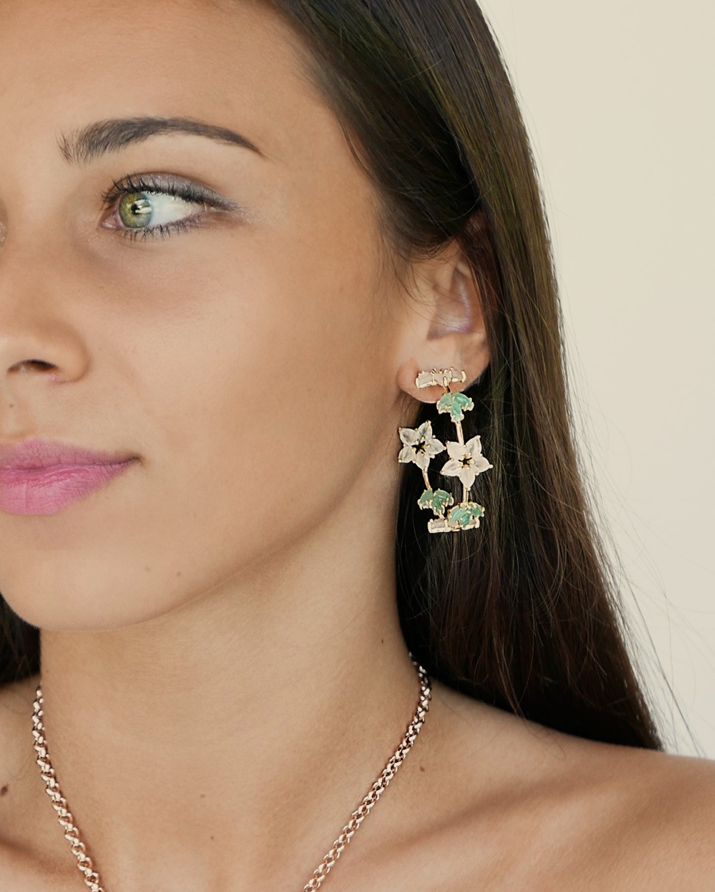 Aros Lide con madreperla blanca y aventurina