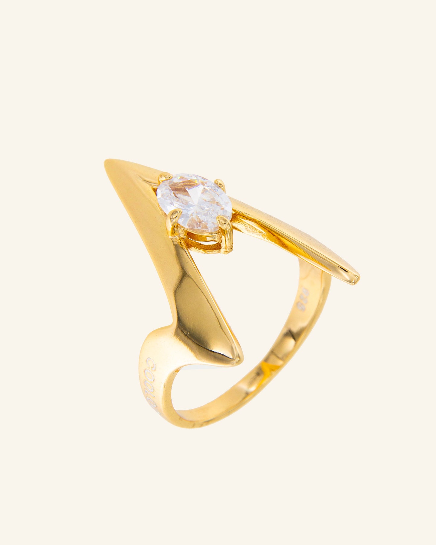 Ariane ring
