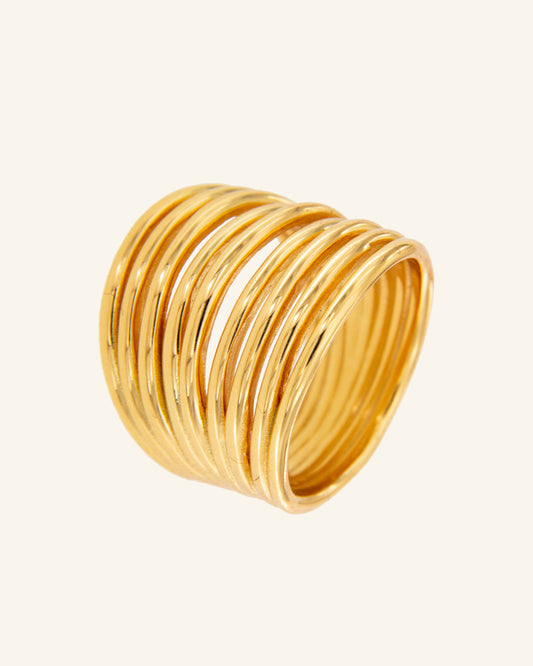 Lalique gold ring 