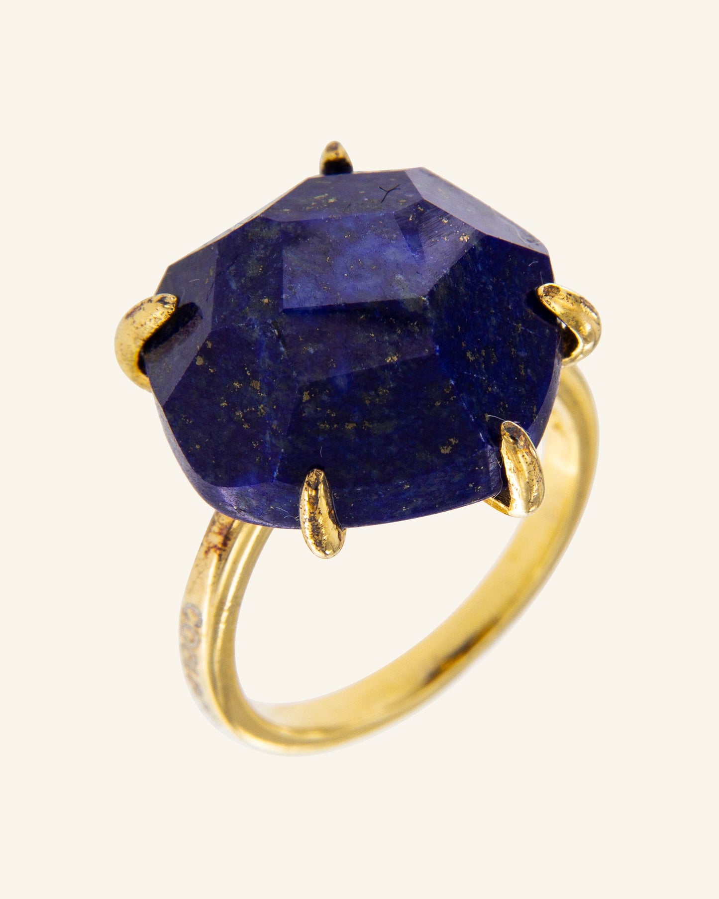 Papyrus ring with lapis lazuli
