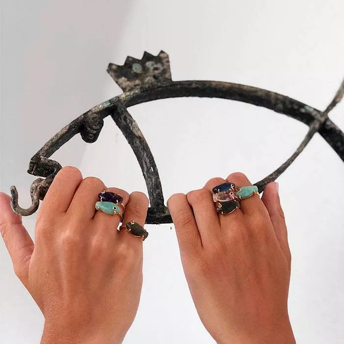 Anillo Marea con fluorita