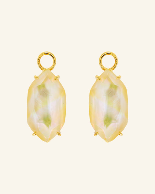 Colgantes Huso con Madreperla Dorada