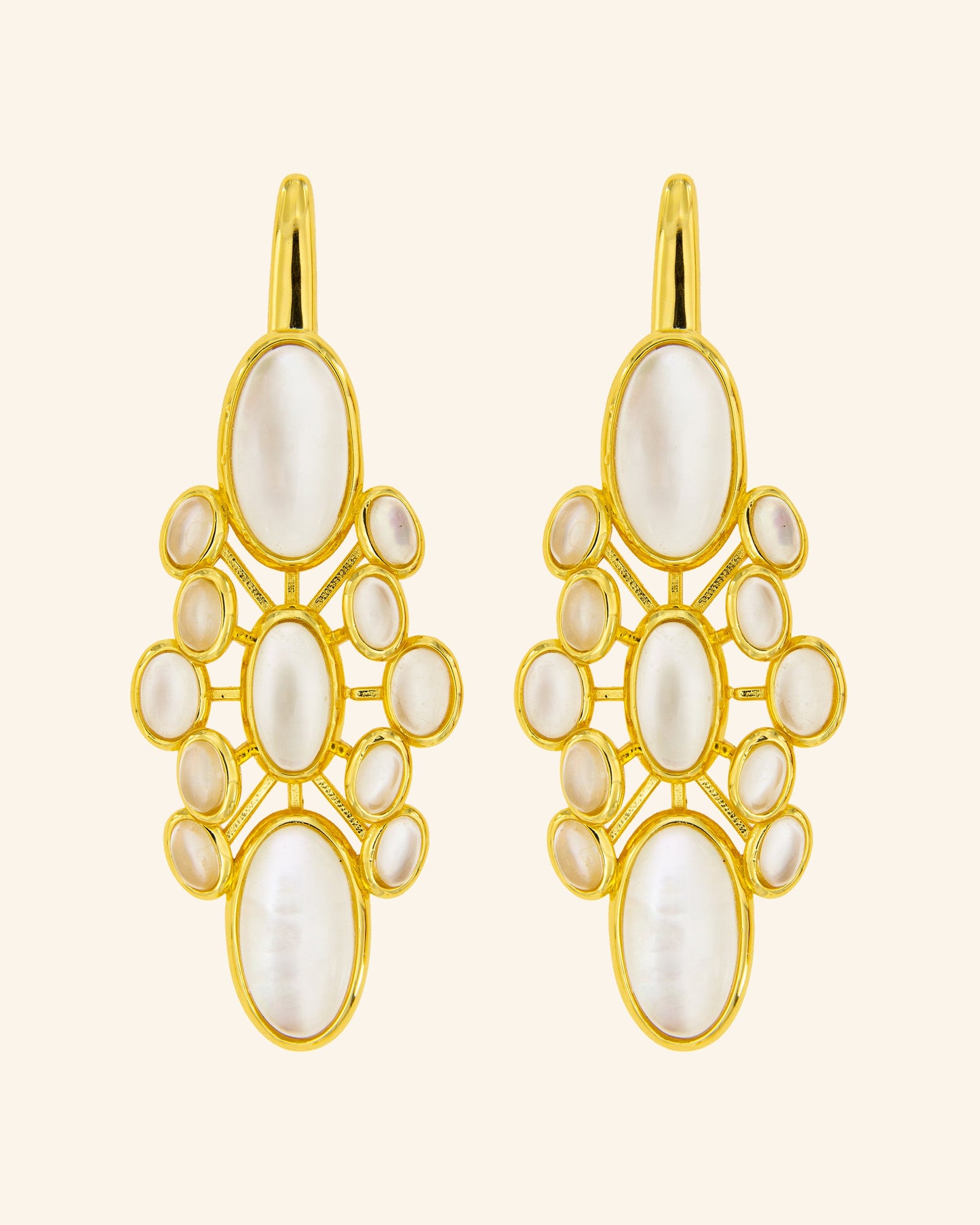 Pendientes Itten con madreperla blanca