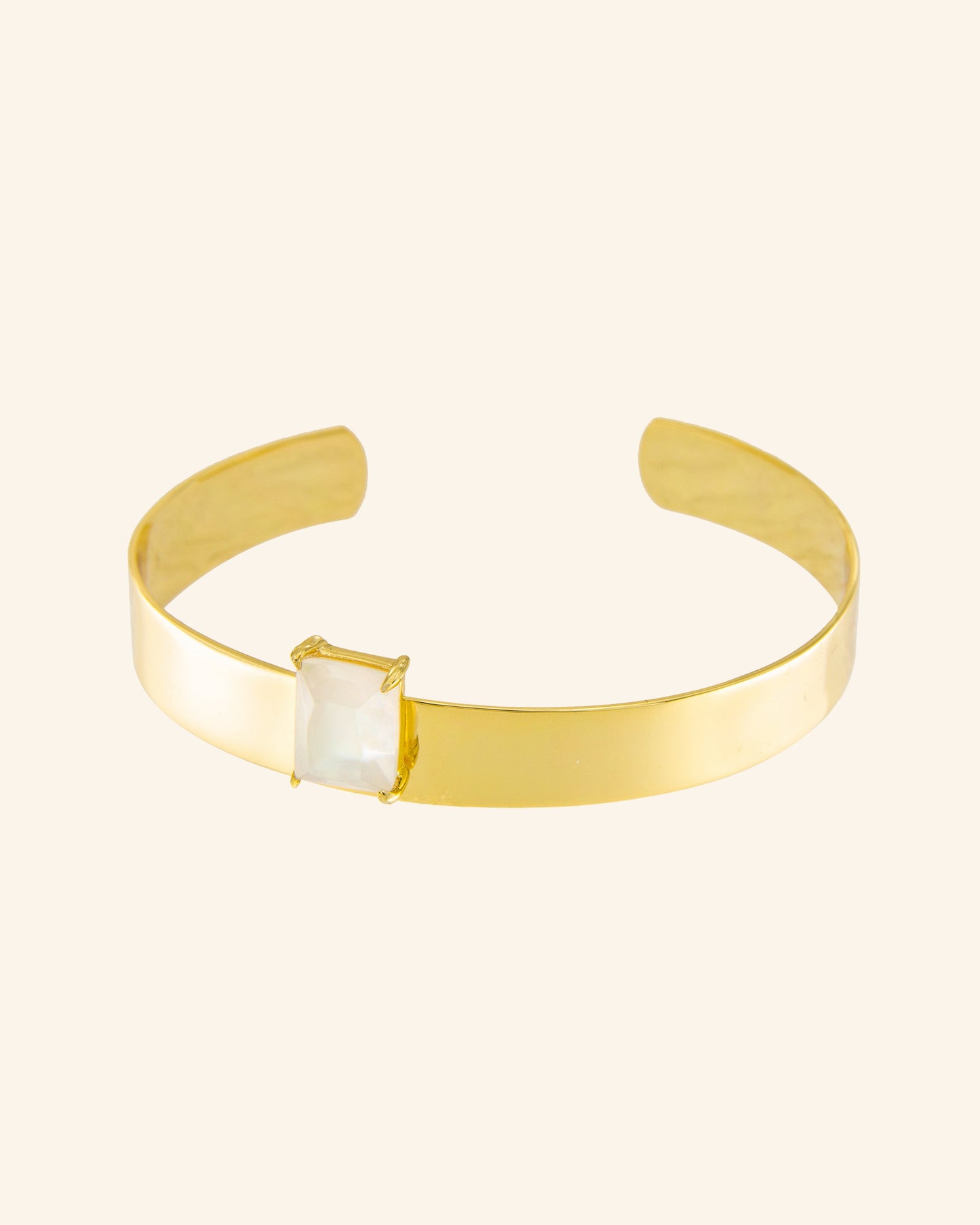 Pulsera Gabo con Madreperla Blanca