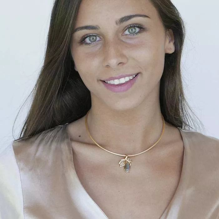 Colgante Persea con cuarzo rutilado
