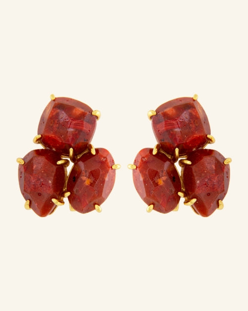 Pendientes Kraz con coral rojo