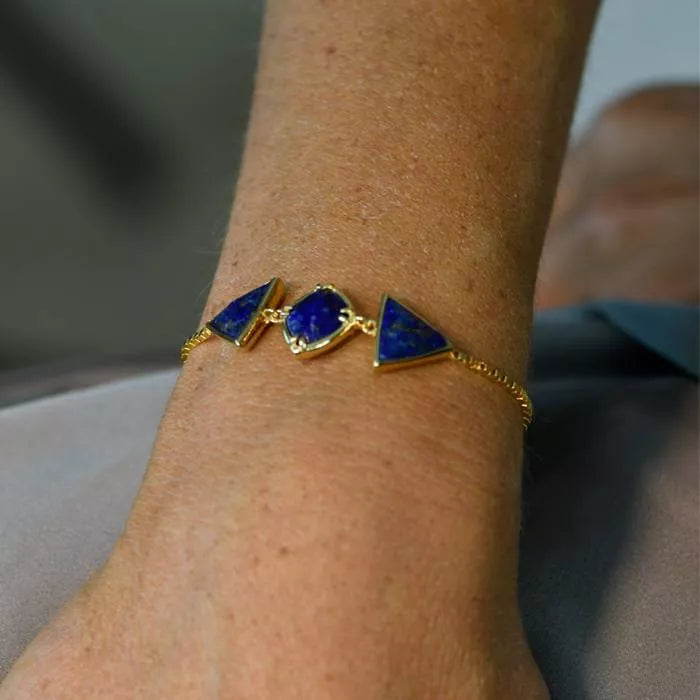 Mycerinos bracelet with lapis lazuli