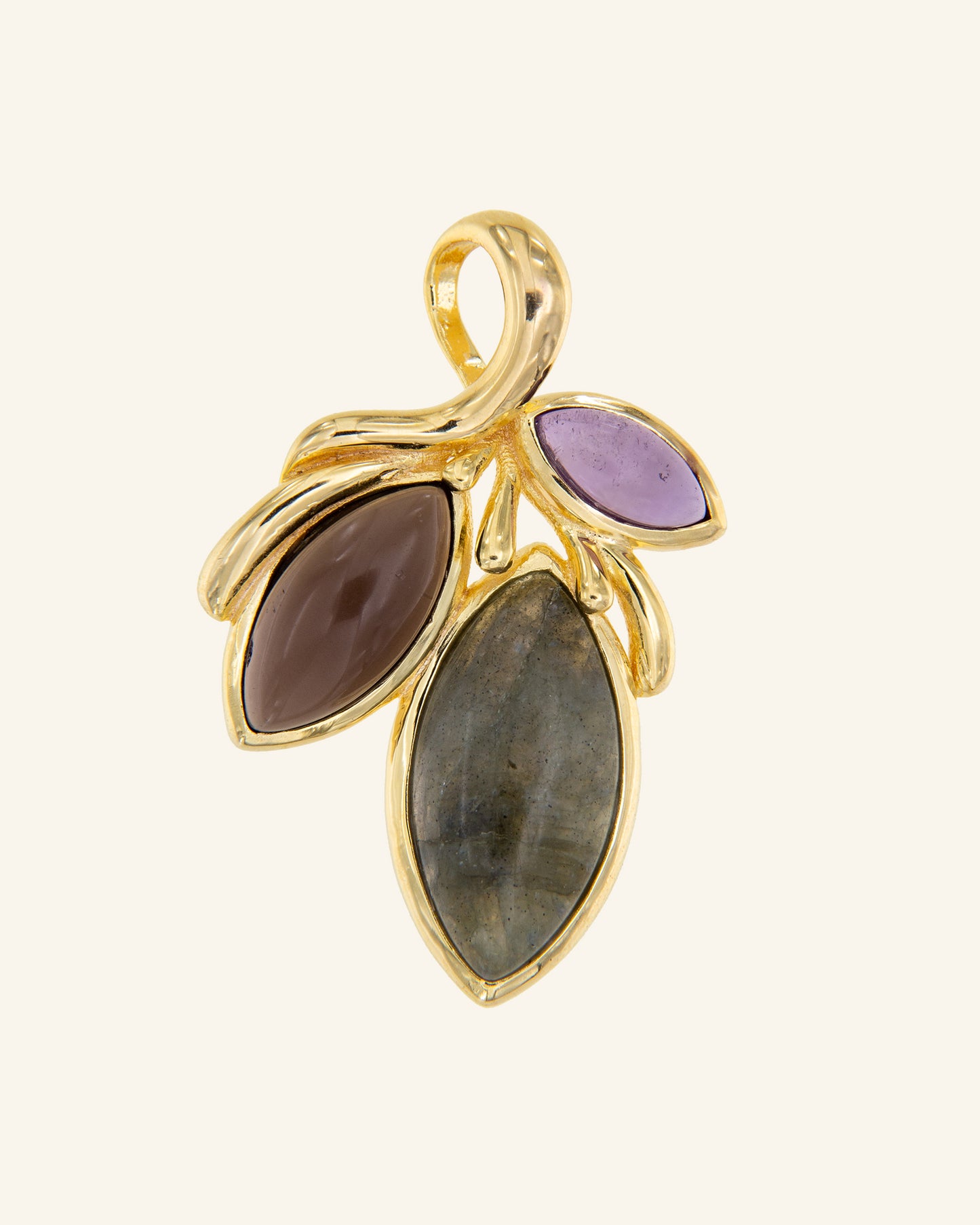 Persea pendant with amethyst