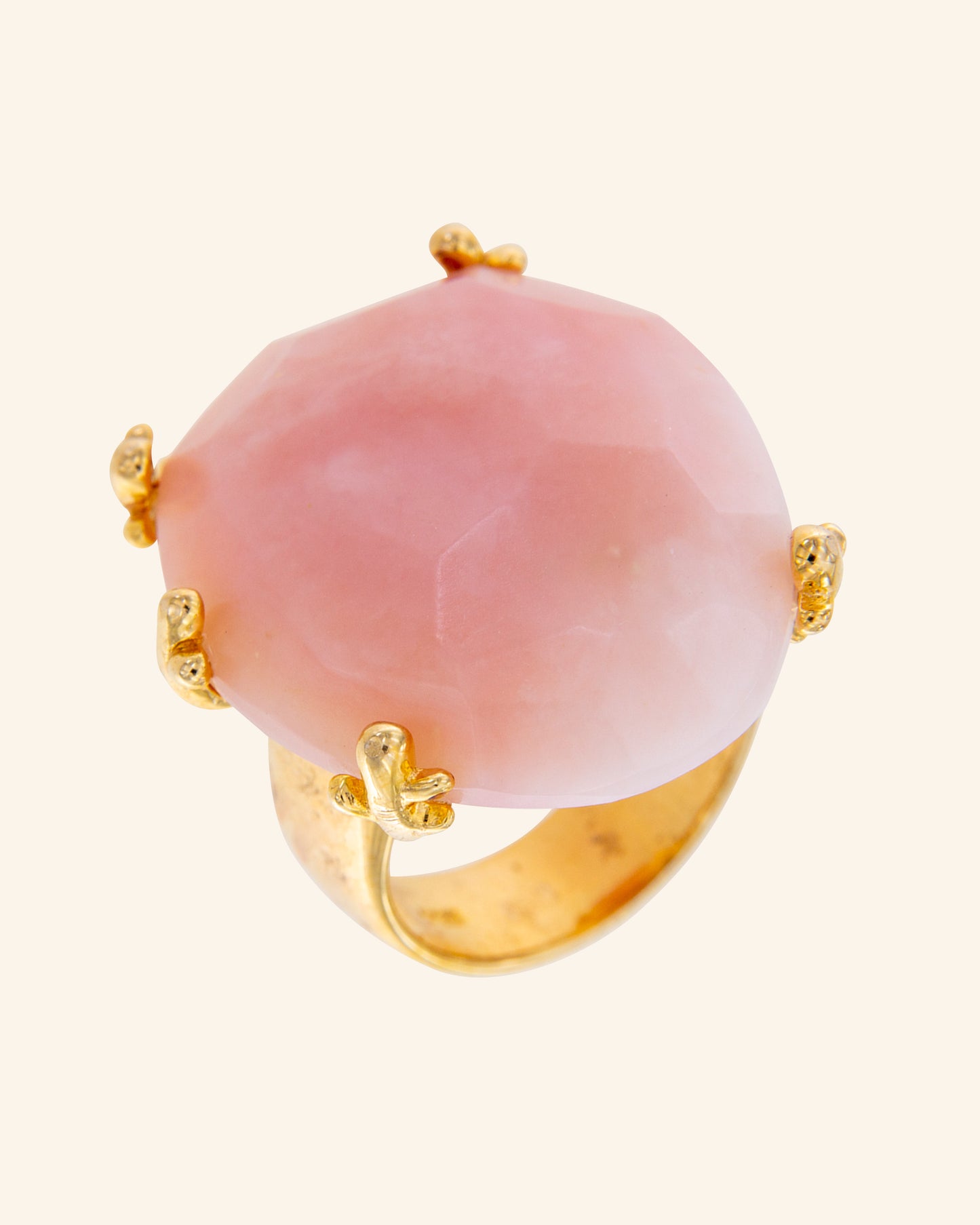 Cactus ring with pink opal