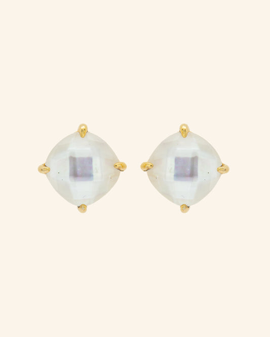 Pendientes  Big Candy dorado con madreperla blanca y cuarzo