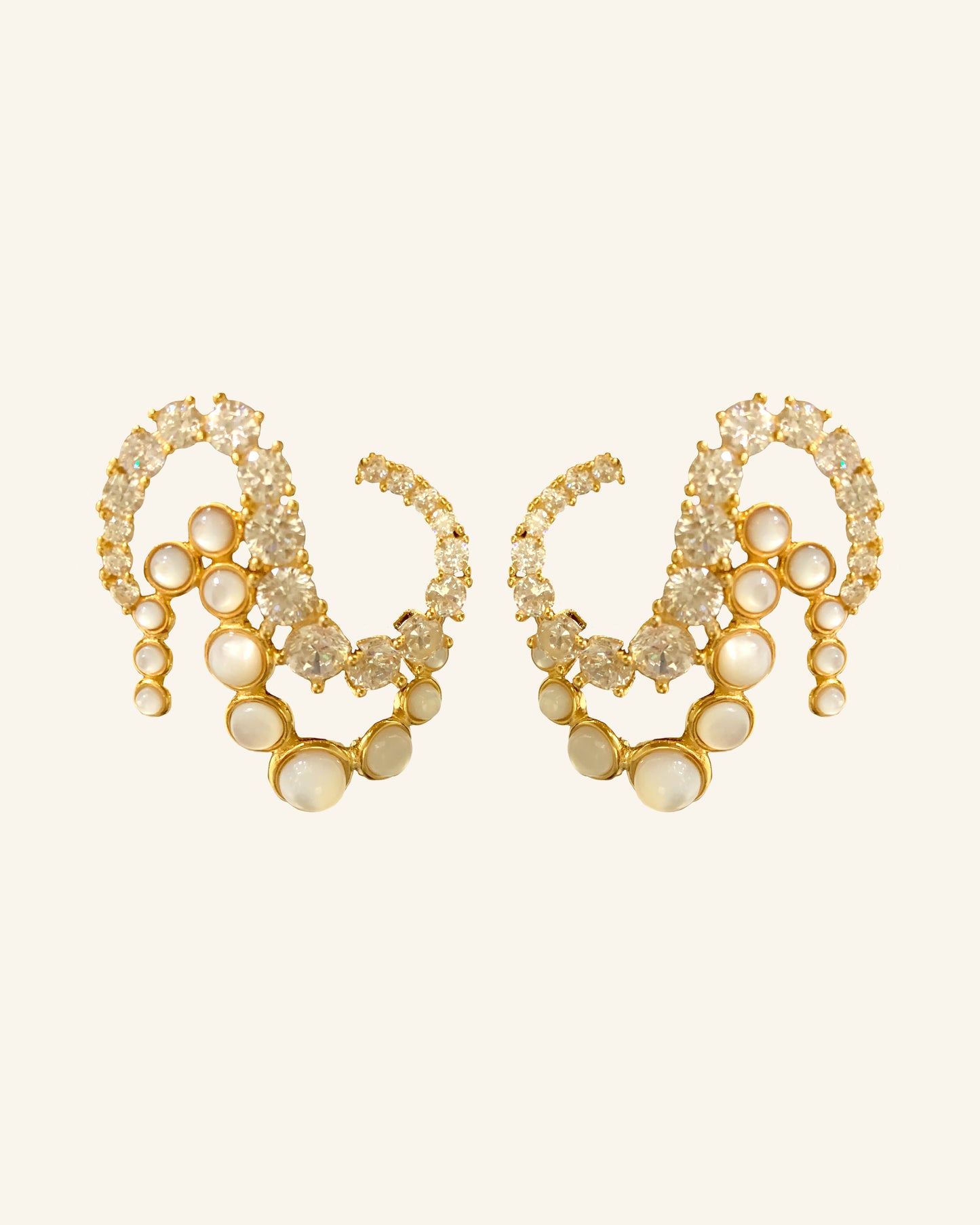 Pykasu earrings