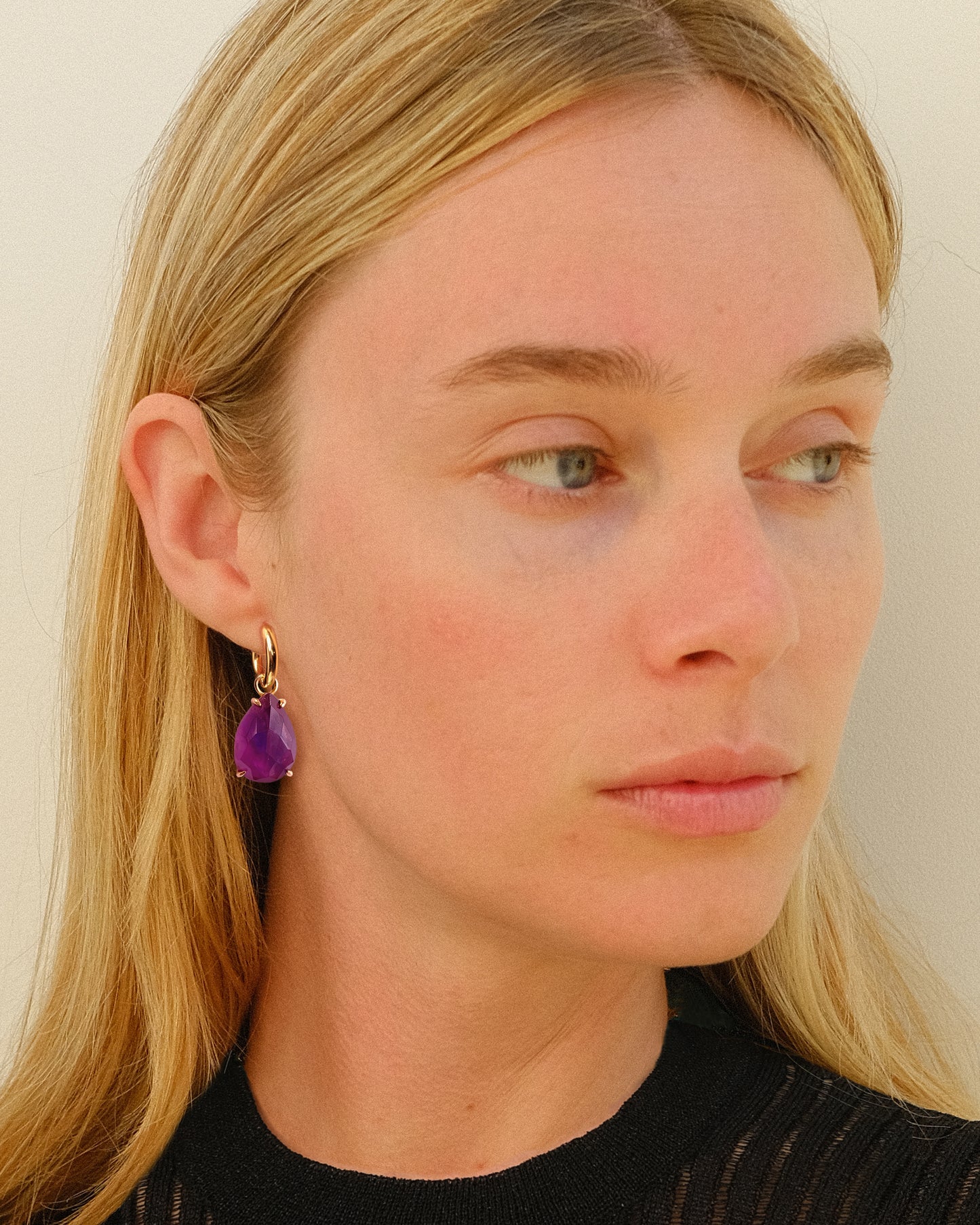 Kraz tears with amethyst
