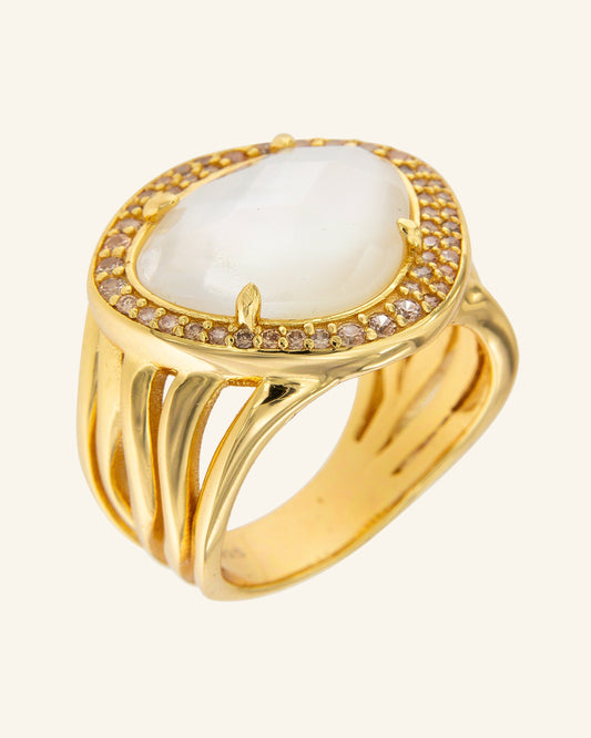 Hallelujah ring with white mother-of-pearl 