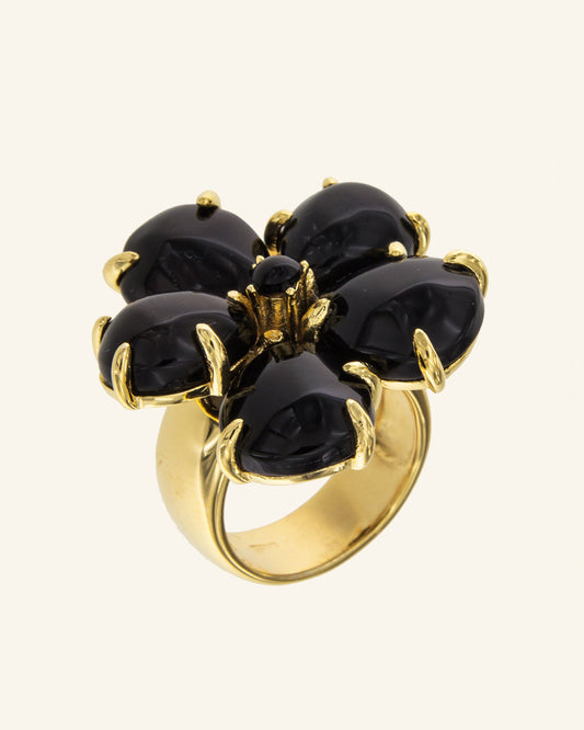 Hibiscus ring with onyx