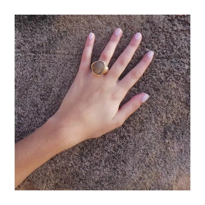 Golden Bruma ring with rutilated quartz