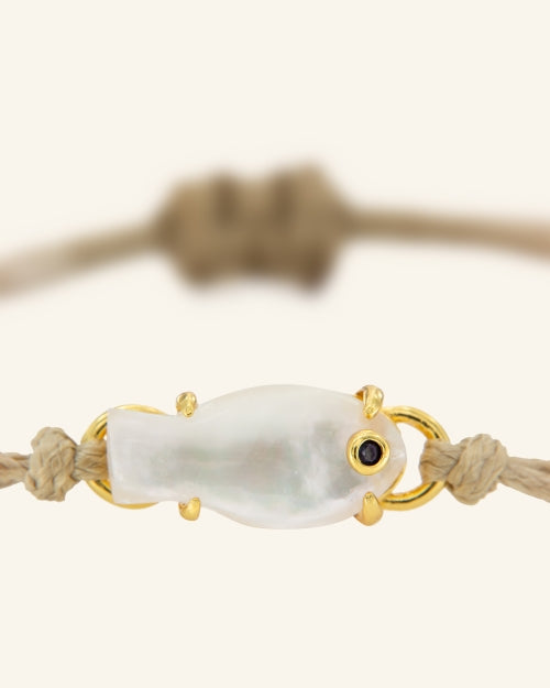 Marea White Mother of Pearl Bracelet